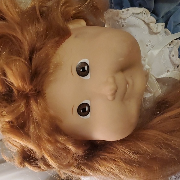 1983 Cabbage Patch Doll - Picture 2 of 14